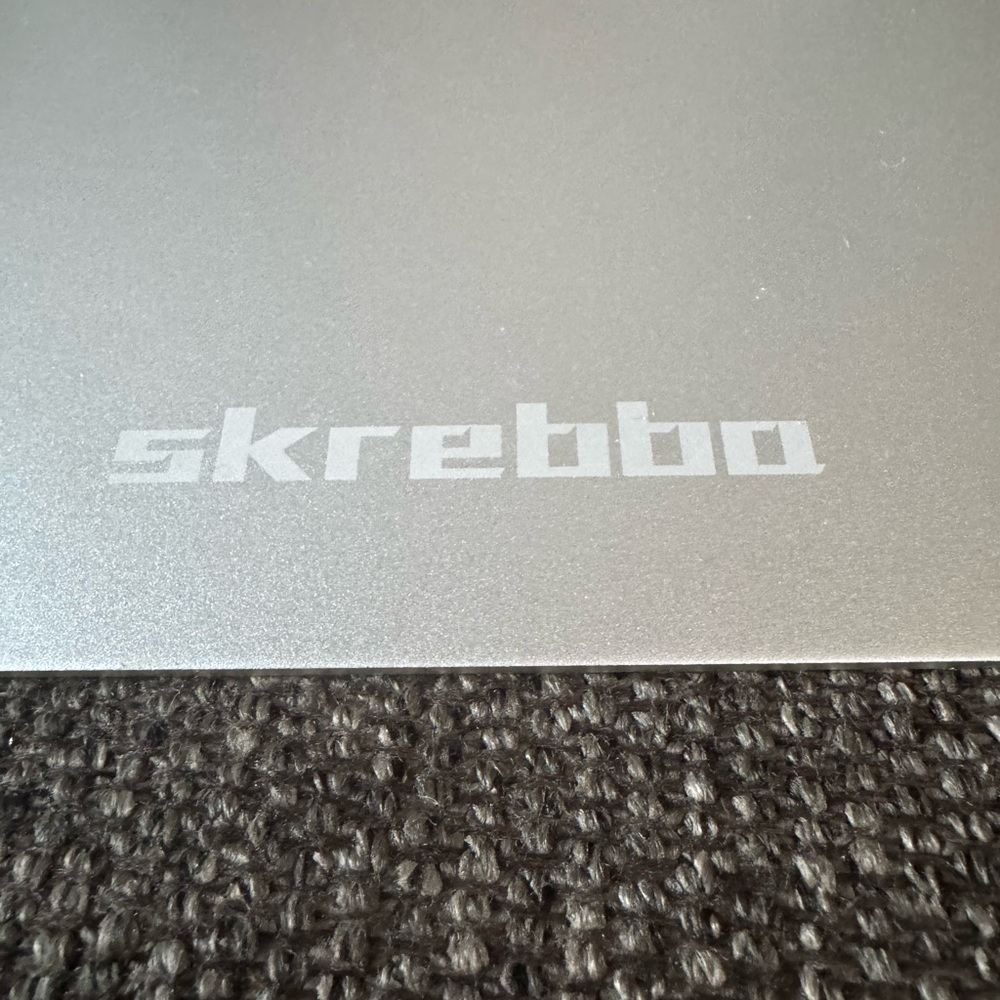 Skrebbo Silver Laptop or Tablet Stand - Picture 7 of 8